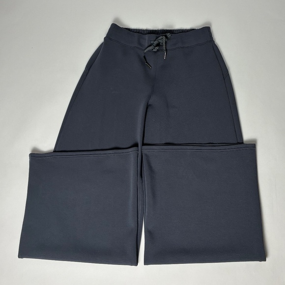 Spanx AirEssentials Wide Leg Pants M – Smoke - Picture 1 of 6